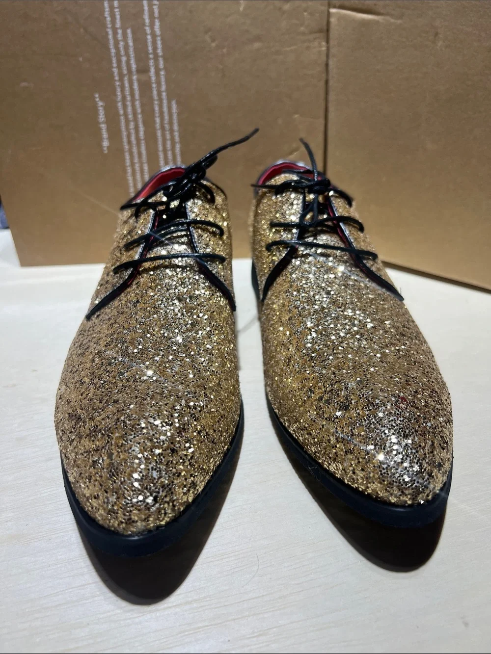 Men's Gold Glitter Lace-Up Dress Shoes